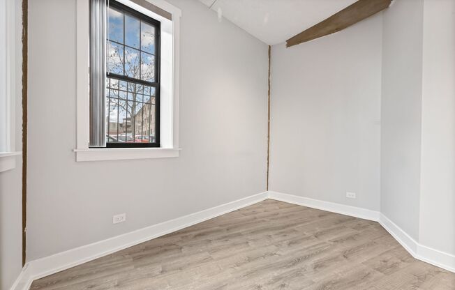 1 bed, 1 bath, 338 sqft, $1,795, Unit 106