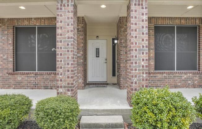 6109 SUELLEN LN