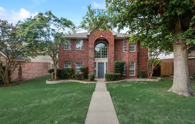 Beautiful 2 story home in Frisco!