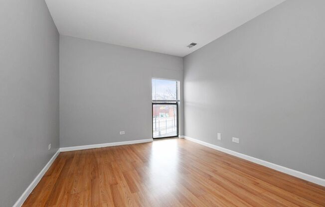 2 beds, 1 bath, 750 sqft, $1,695, Unit 3121-203