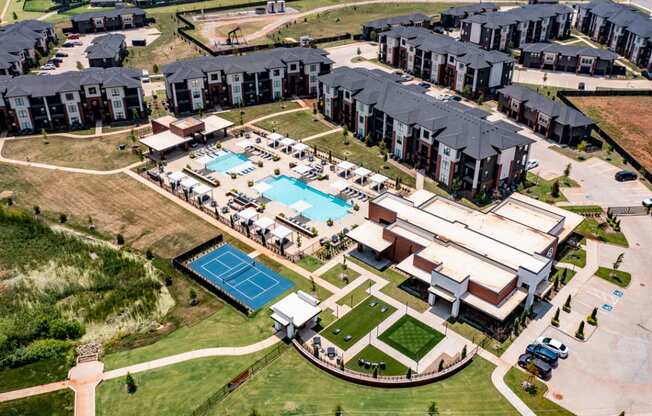 35 Degrees Aerial Exterior