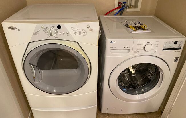 2 beds, 2 baths, 1,121 sqft, $1,500, Unit 4101