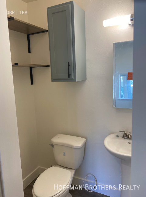 Studio, 1 bath, $1,349