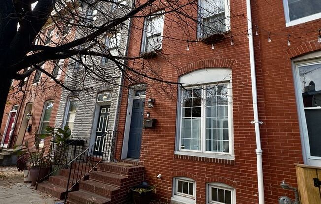 Inviting 3Bed/3Bath Townhome with Modern Upgrades in Historic Setting in Upper Fells Point