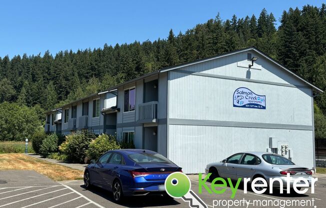 2 beds, 1 bath, 840 sqft, $1,600, Unit C