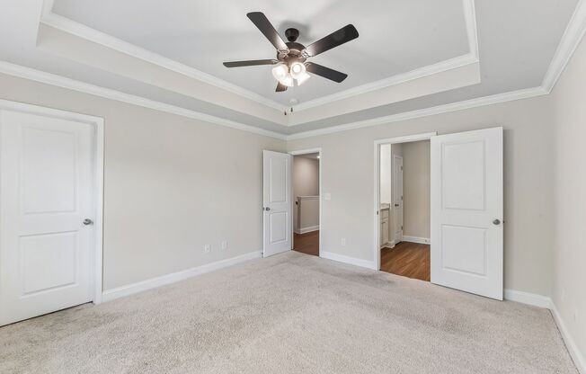 3 beds, 2.5 baths, 1,493 sqft, $2,265, Unit 8127