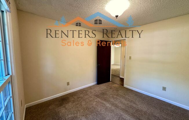 3 beds, 2 baths, $1,700