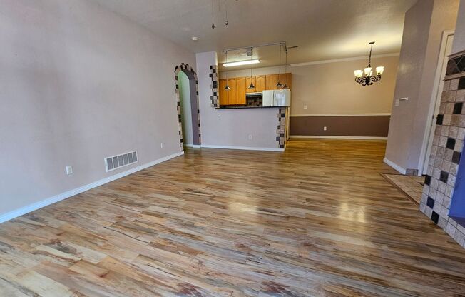 Spacious 2 Bedroom 2 Bath Condo - Close To Buckley AFB, DIA, DTC - Garage