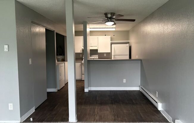 2 beds, 1 bath, 850 sqft, $1,550, Unit 1107 L7