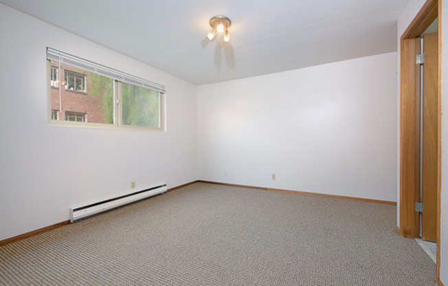 3 beds, 2 baths, 1,125 sqft, $2,995, Unit 510