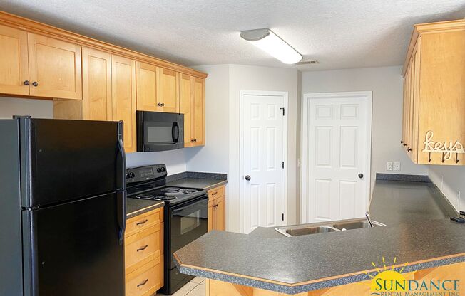 Spacious 3 Bedroom Duplex in Navarre