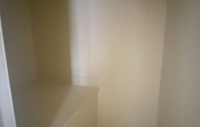 1 bed, 1 bath, $975, Unit 2632B