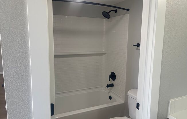 2 beds, 2 baths, 1,013 sqft, $3,510, Unit D-430