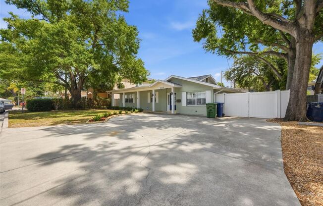 2512 W. Kansas Ave