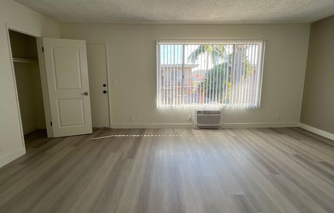 1 bed, 1 bath, 900 sqft, $2,022, Unit 381-35