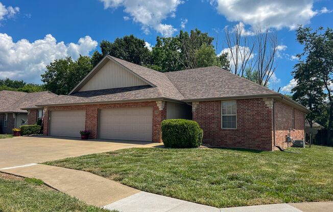 NEW LUXURY DUPLEX in the sought-after Southwest area of Springfield!