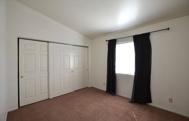 2 beds, 2 baths, $1,200