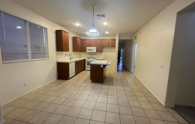 3 beds, 2 baths, $2,400