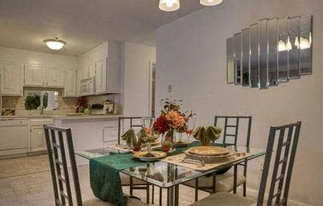 2 beds, 1 bath, 1,050 sqft, $2,350, Unit 60-6
