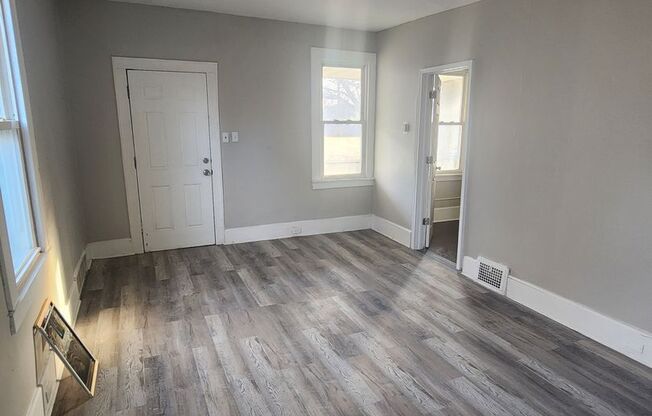 6729 Forman