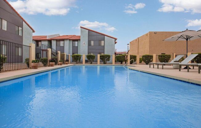 Lynnwood Apartments