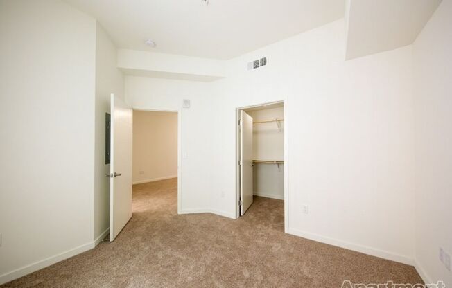 1 bed, 1 bath, 665 sqft, $1,995, Unit Apt 102