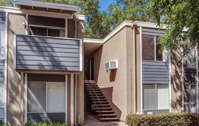 Creekside Apartments