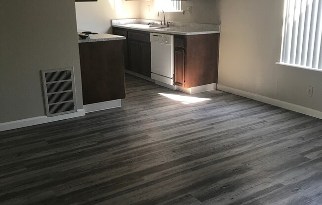 801-Monterey Apartments