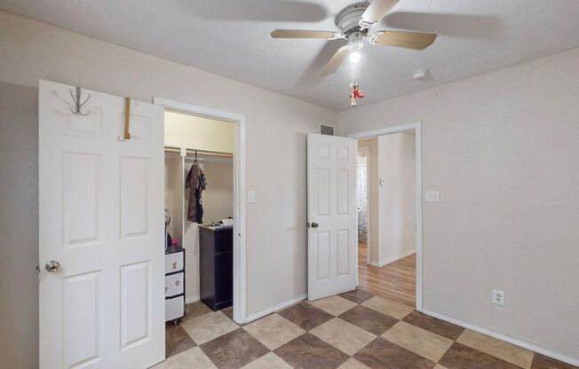 4 beds, 1 bath, $1,850