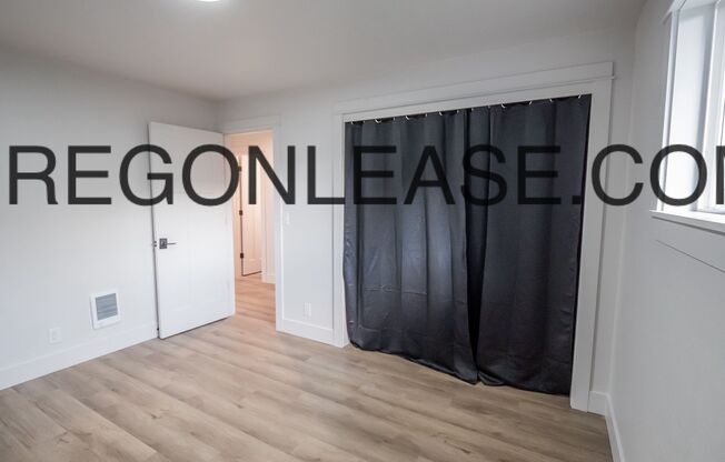 2 beds, 1 bath, 1,053 sqft, $1,795, Unit 2250 Edison