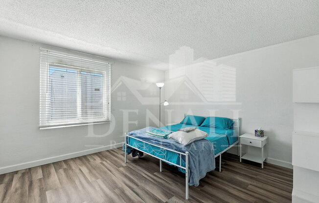 2 beds, 2 baths, 932 sqft, $1,450, Unit Unit 229e