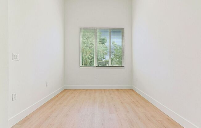 2 beds, 2 baths, 803 sqft, $1,995, Unit 106