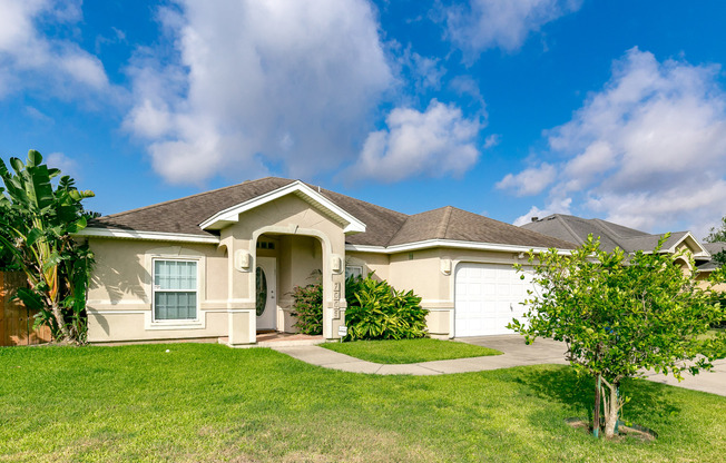 7005 Madiera - 3bed/2bath- $2,995/month
