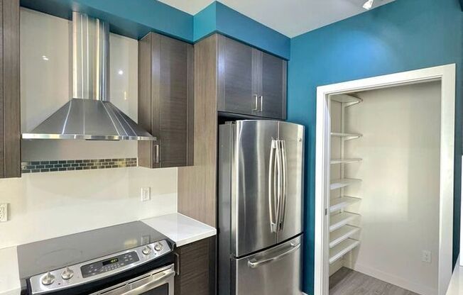 1760 NW 56th Street # 113