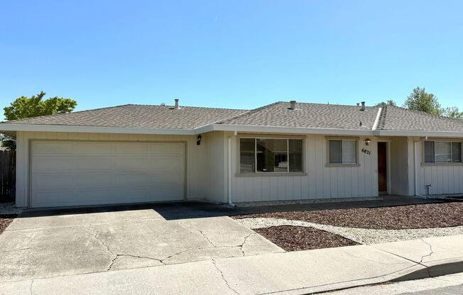 Beautiful Corner Lot in Pocket Area! Please review entire ad.