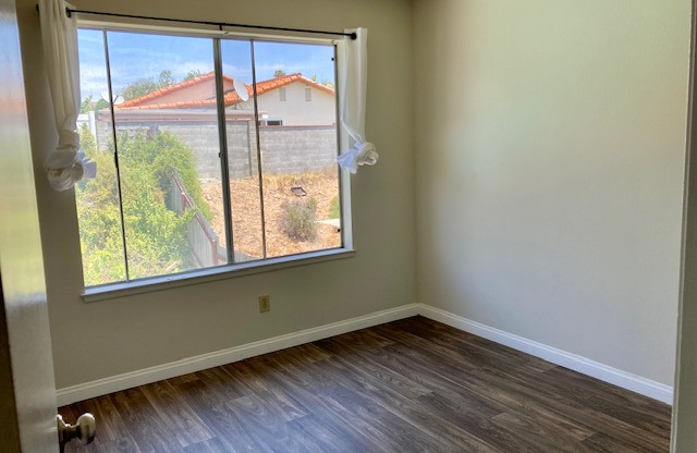 8380 HYDRA LN