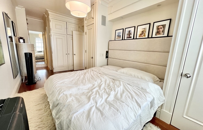 1 bed, 1 bath, 574 sqft, $3,600, Unit 3I
