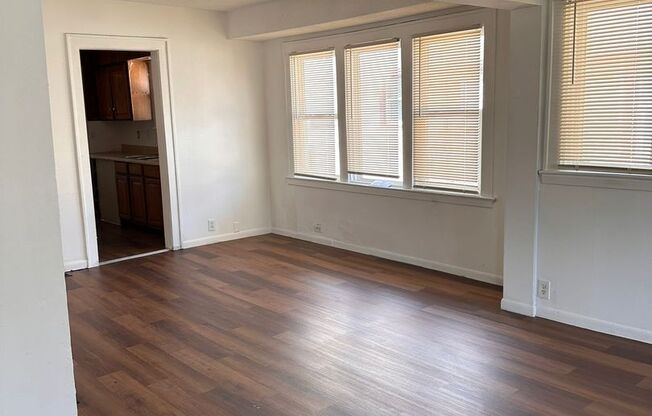 3 bedroom 1 bath
