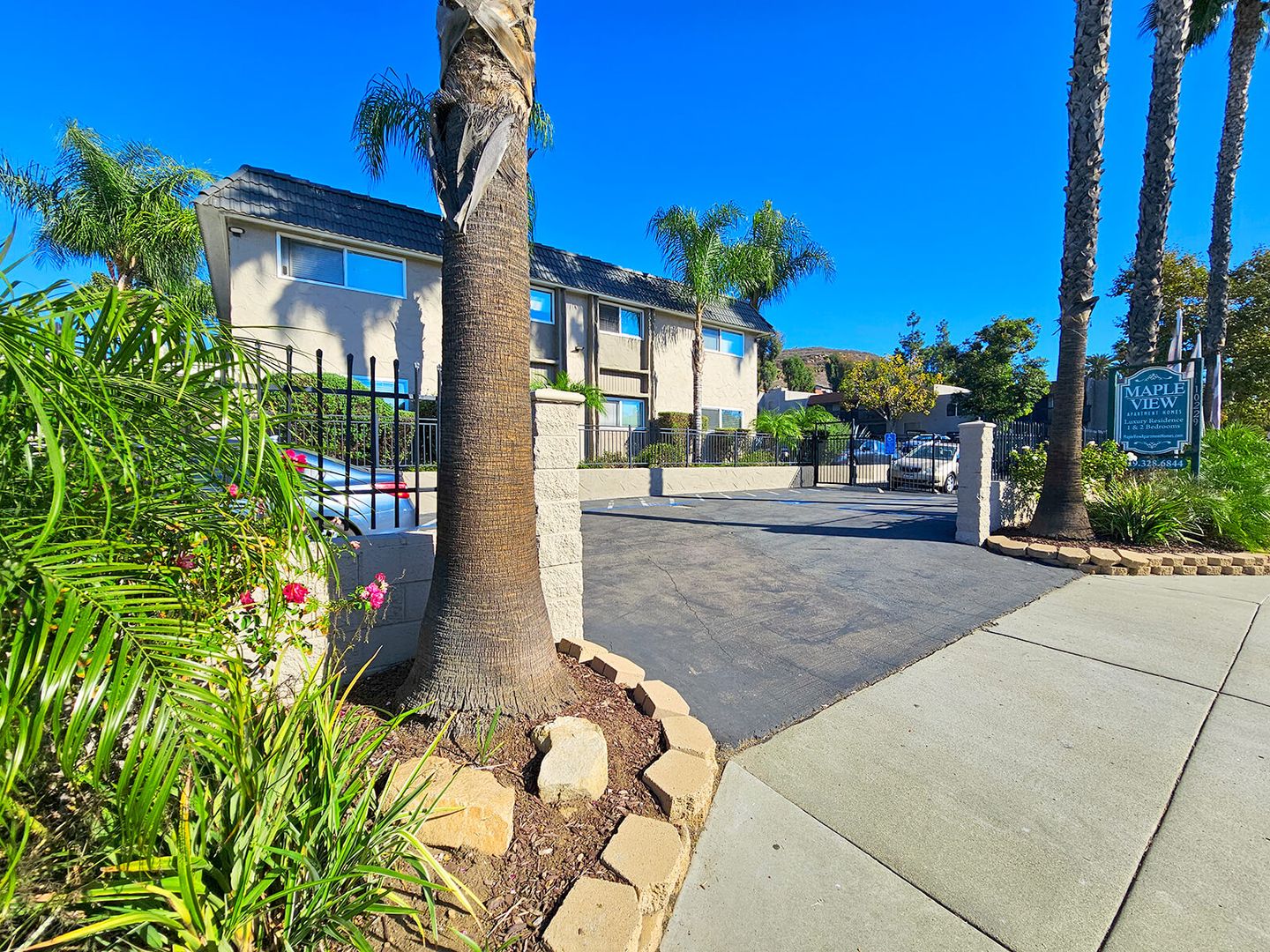 Mapleview Apt. Homes