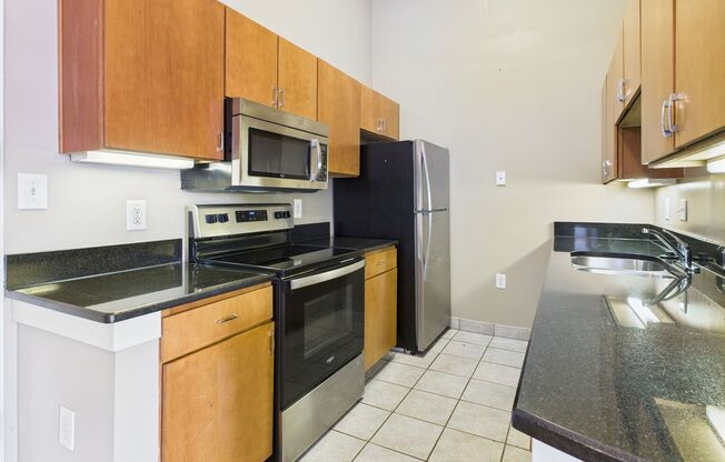 3 beds, 2 baths, 1,229 sqft, $1,710, Unit 4F