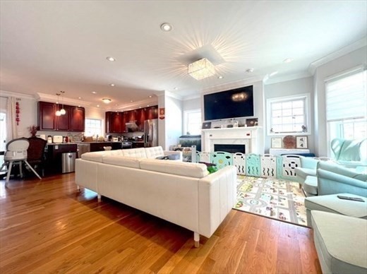 63 SUMMER ST
