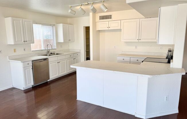 4 Bedroom 3 Bathroom Home in Surprise! Has Loft & Additional Office/Den!