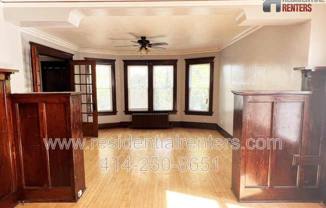 1755 N 47 ST