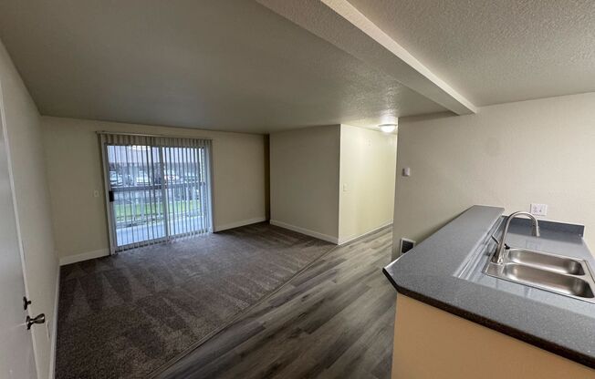 3 beds, 2 baths, 1,126 sqft, $2,275, Unit C201