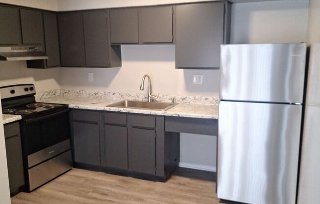 1 bed, 1 bath, 600 sqft, $675, Unit 208