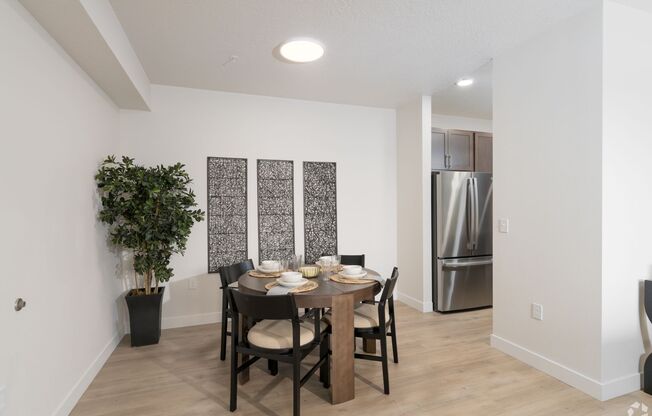 2 beds, 1 bath, 1,143 sqft, $1,650, Unit H-405