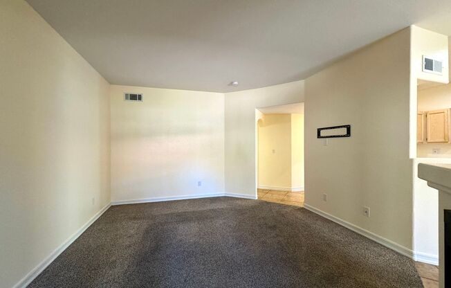 2 beds, 2 baths, $1,425, Unit # 1055