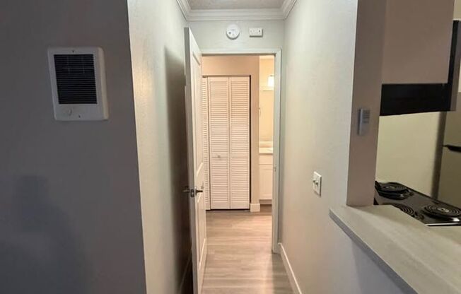 1 bed, 1 bath, 815 sqft, $2,395, Unit 222