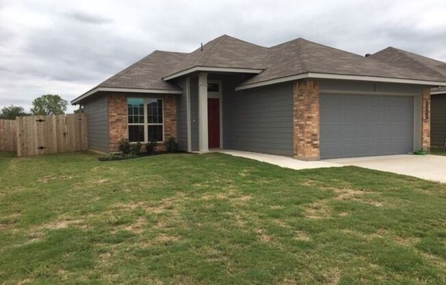 3 beds, 2 baths, $1,795