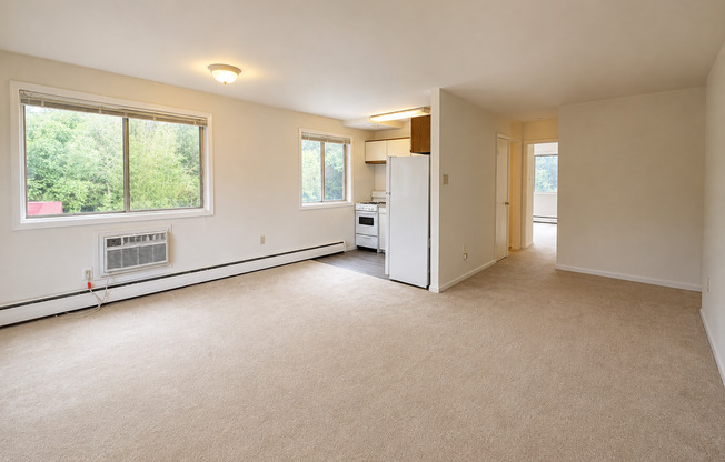 1 bed, 1 bath, 615 sqft, $1,695, Unit 205
